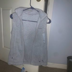 NEW WITH TAGS Columbia women’s vest